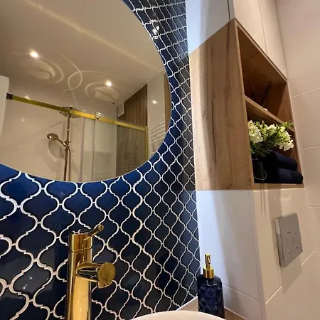 B&w Luxurious In The Heart Of Lägenhet *